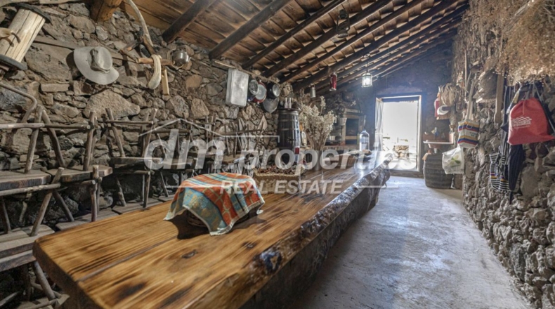 Santa Cruz de Tenerife - Канделария - 15000m2