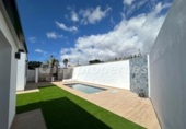 Chalet independiente con terreno en venta en San Miguel de Abona ref: TR254589 foto