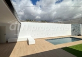 Chalet independiente con terreno en venta en San Miguel de Abona ref: TR254589 foto