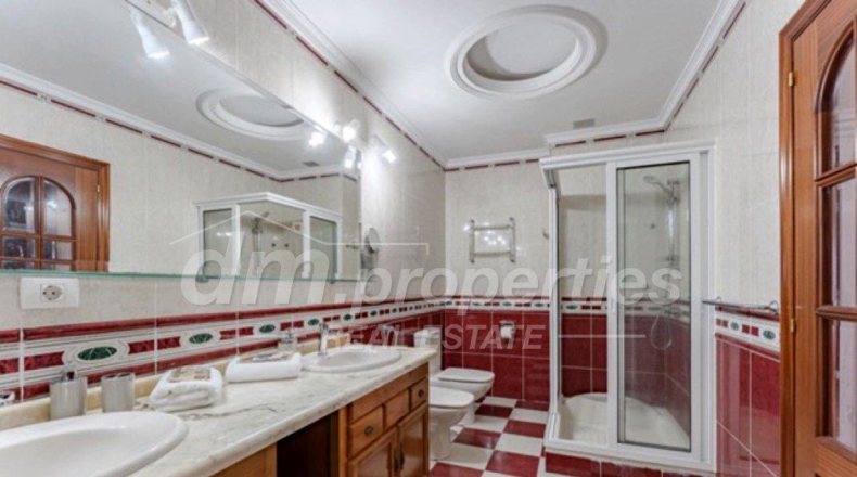 Las Palmas - Los Chorros - 750m2