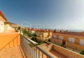 Xalet adossat amb terreny en venda a Adeje ref.: TR278188 foto
