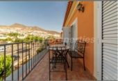 Xalet adossat amb terreny en venda a Adeje ref.: TR278188 foto