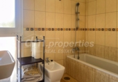 Villa con terreno en venta en Arona ref: TR332784 foto
