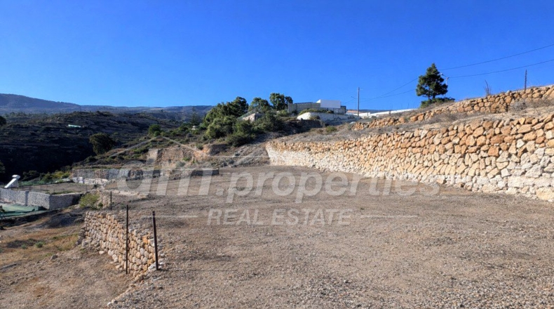 Santa Cruz de Tenerife - Fasnia - 5228m2