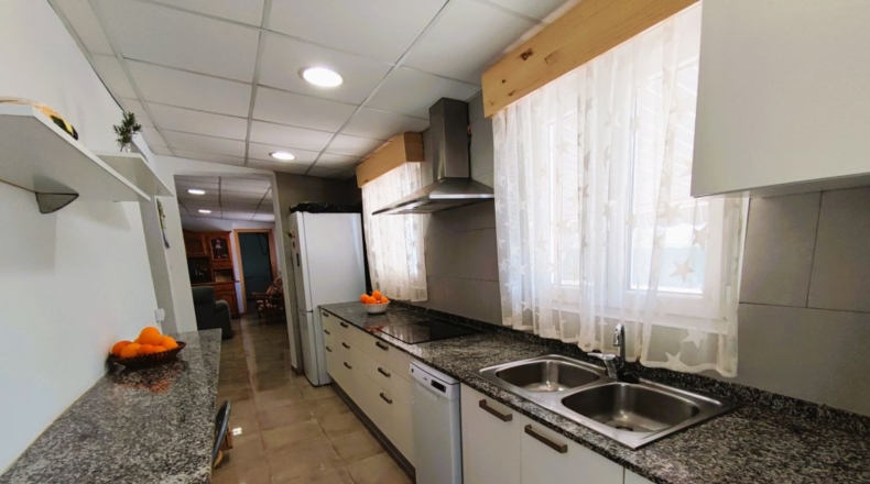 Tarragona - Amposta - 12000m2