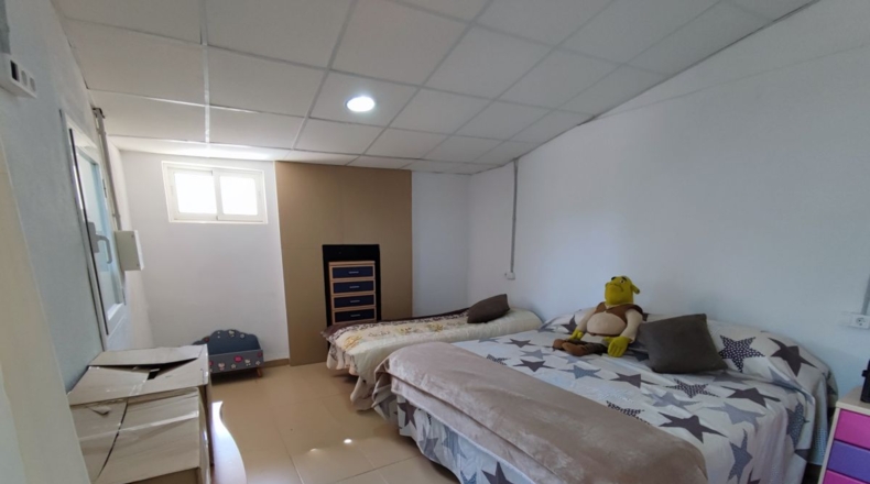 Tarragona - Amposta - 12000m2