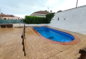 Chalet independiente con terreno en venta en Deltebre ref: TR253140 foto