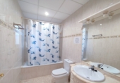 Chalet independiente con terreno en venta en Deltebre ref: TR253140 foto