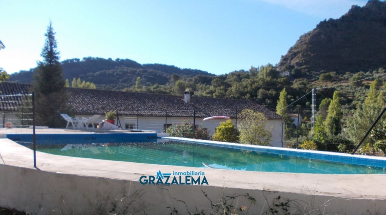 Cádiz - Grazalema - 7000m2