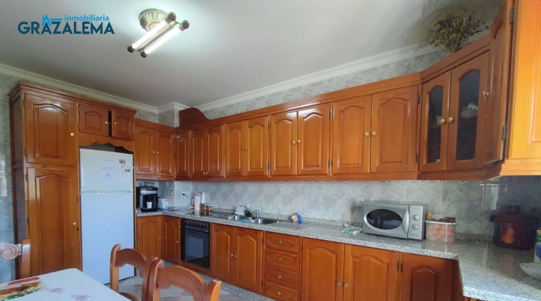 Cádiz - Barrio Nazarí - 11960m2