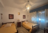 Дом с участком на продажу в городе Algodonales. Фото