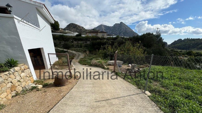 Alicante - Bolulla - 10000m2