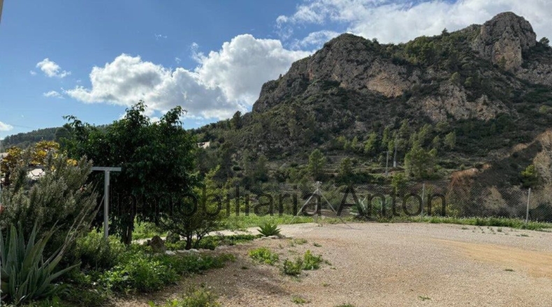 Alicante - Bolulla - 10000m2