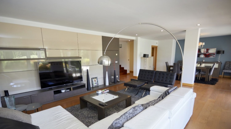 Álava - Villarreal de Álava - 1566m2