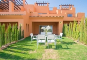 Xalet adossat amb terreny en venda a Benahavís ref.: TR39867 foto