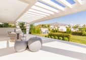 Vil·la amb terreny en venda a Marbella ref.: TR34400 foto
