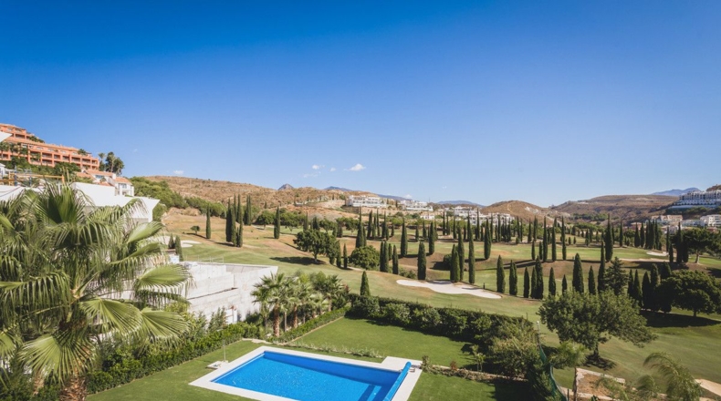 Málaga - Estepona - 1575m2