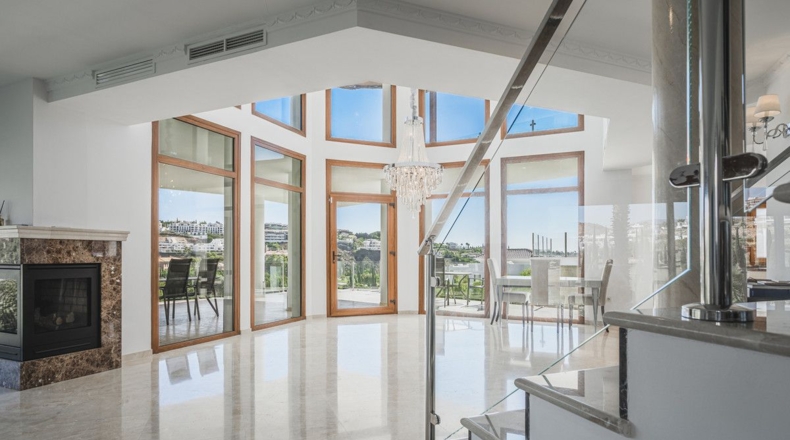 Málaga - Estepona - 1575m2