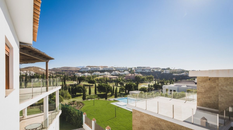Málaga - Estepona - 1575m2