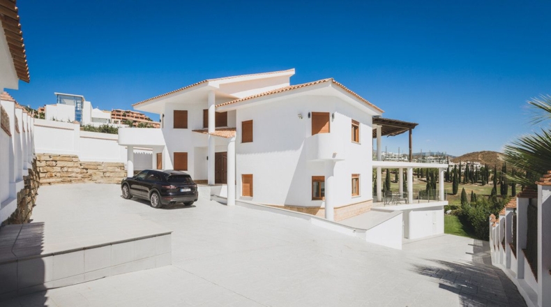 Málaga - Estepona - 1575m2