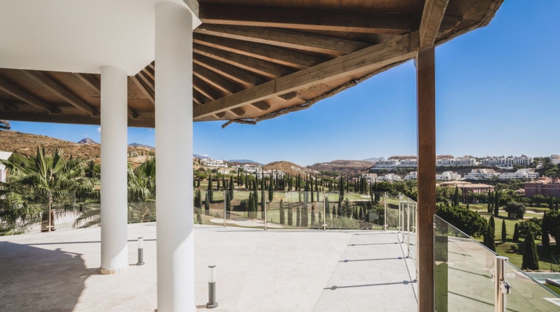 Málaga - Estepona - 1575m2