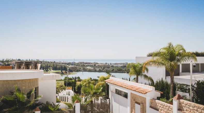 Málaga - Estepona - 1575m2