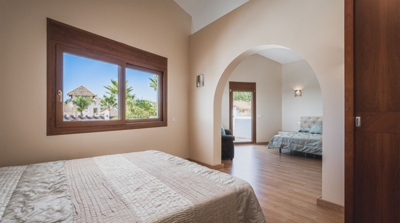 Málaga - Estepona - 1575m2
