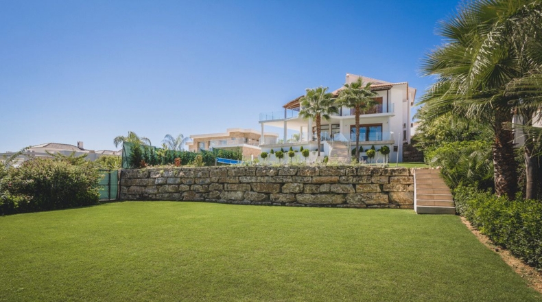 Málaga - Estepona - 1575m2