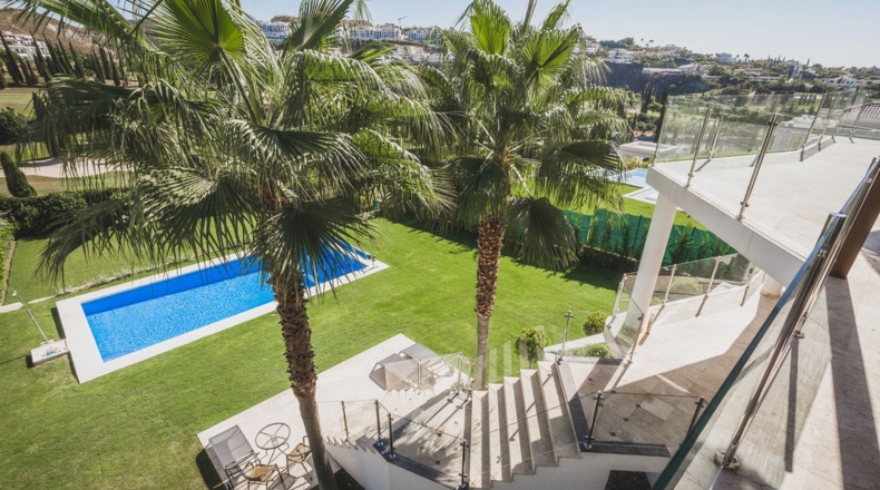 Málaga - Estepona - 1575m2