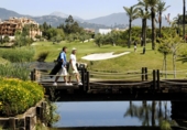 Villa con terreno en venta en Estepona ref: TR49197 foto