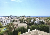 Vil·la amb terreny en venda a la España, Estepona, ref.: TR90901 foto