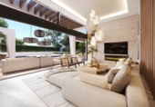 Villa con terreno en venta en Marbella ref: TR24751 foto