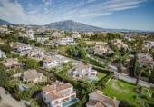 Vil·la amb terreny en venda a la España, Benahavís, ref.: TR24745 foto