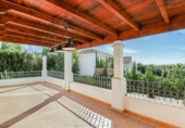 Vil·la amb terreny en venda a la España, Benahavís, ref.: TR24745 foto