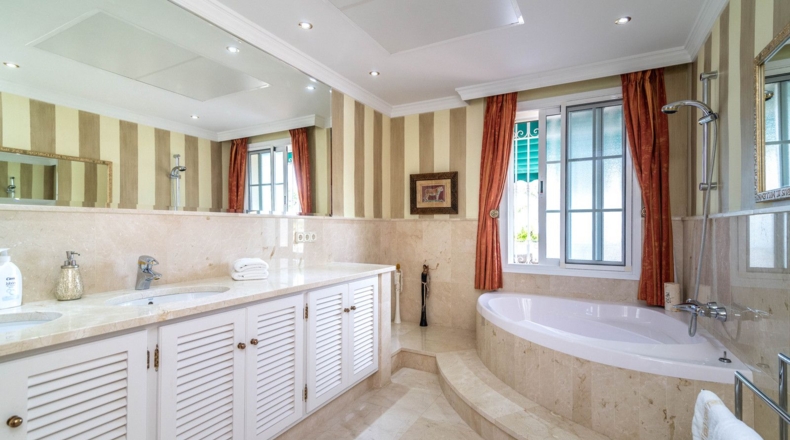 Málaga - Marbella - 650m2