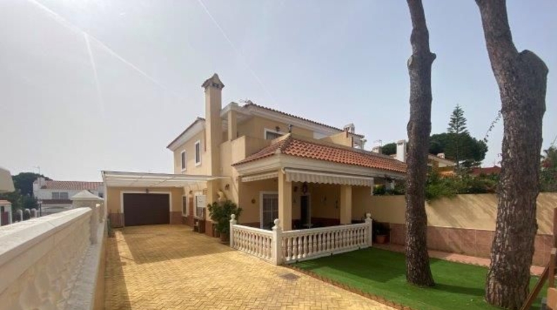 Huelva - Lepe - 250m2