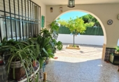 Xalet independent amb terreny en venda a Pinares de Lepe ref.: TR253202 foto