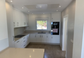 Villa con terreno en venta en Estepona ref: TR360886 foto