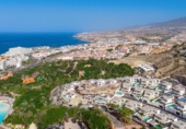 Chalet independiente con terreno en venta en Adeje ref: TR189674 foto