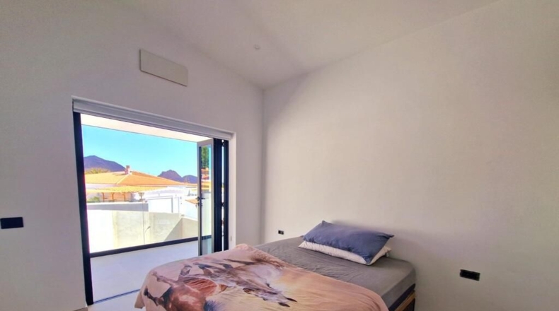 Santa Cruz de Tenerife - Arona - 200m2
