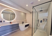 Chalet independiente con terreno en venta en Arona ref: TR253412 foto