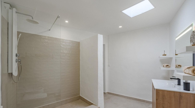 Santa Cruz de Tenerife - Адехе - 2400m2