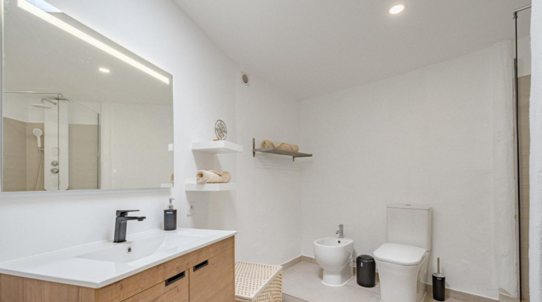 Santa Cruz de Tenerife - Адехе - 2400m2
