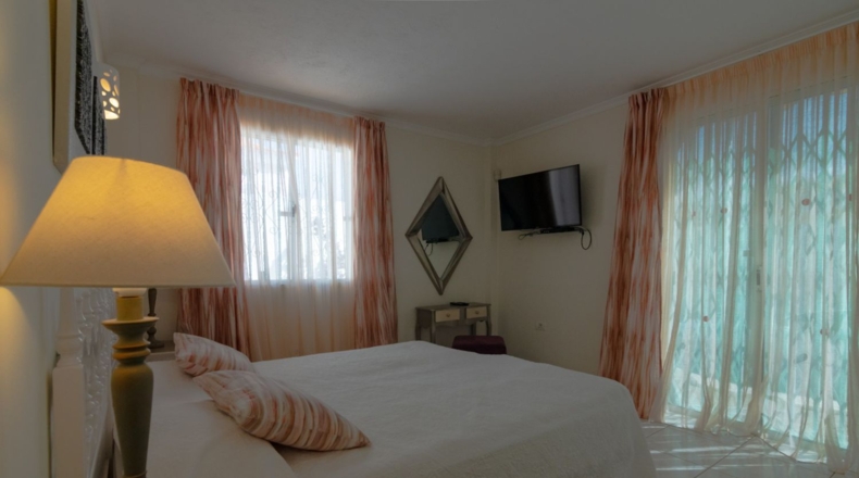 Santa Cruz de Tenerife - Adeje - 550m2