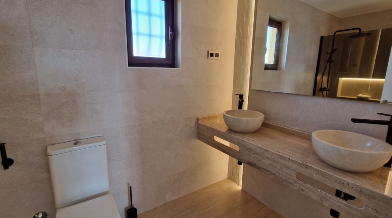 Almería - Cuevas del Almanzora - 425m2