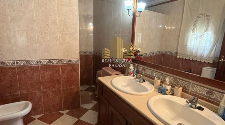 Sevilla - Alcalá de Guadaíra - 120m2