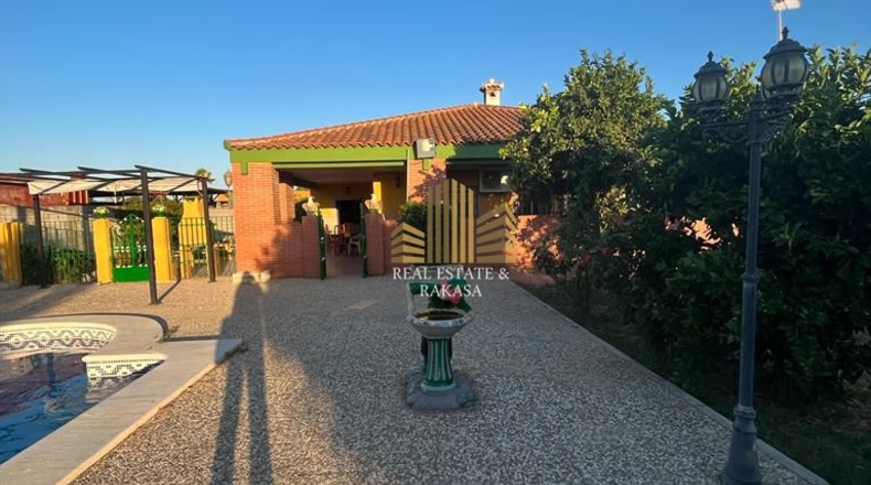 Sevilla - Utrera - 1500m2