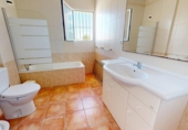 Xalet independent amb terreny en venda a el Campello ref.: TR189642 foto