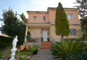 Chalet independiente con terreno en venta en Cambrils ref: TR190143 foto