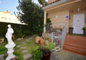 Chalet independiente con terreno en venta en Cambrils ref: TR190143 foto